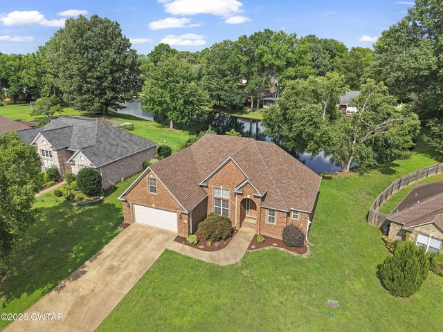 52 Edgewater Cove, Jackson
