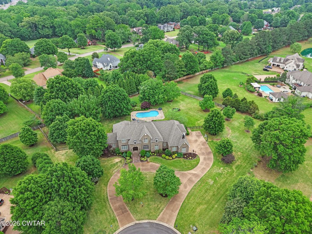 28 Legend Oaks Cove, Jackson