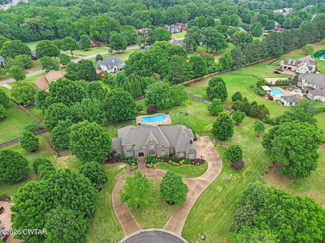 28 Legend Oaks Cove, Jackson