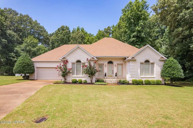 48 Habersham Cove, Three Way