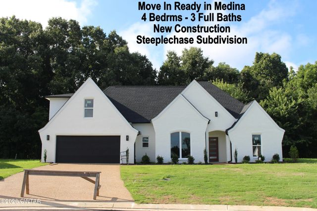 145 Calumet Cove, Medina