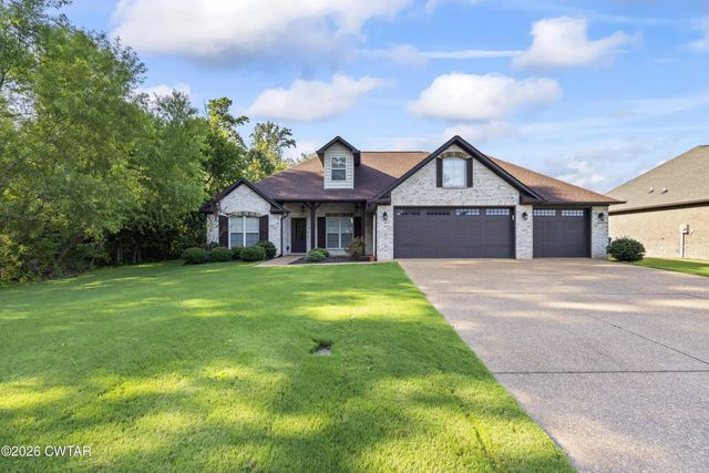 471 Strawberry Ridge Drive, Medina