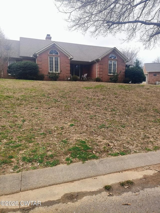 12 Brookstone Place, Jackson