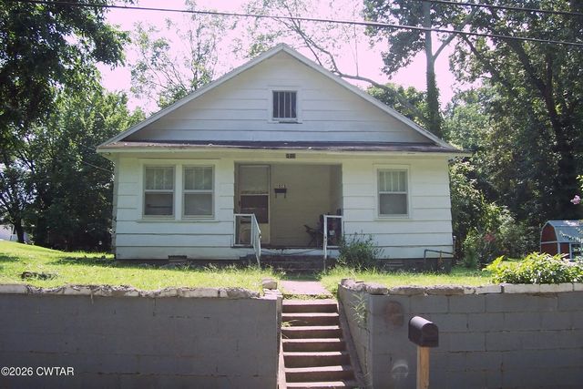 1023 Creswell Street, Milan