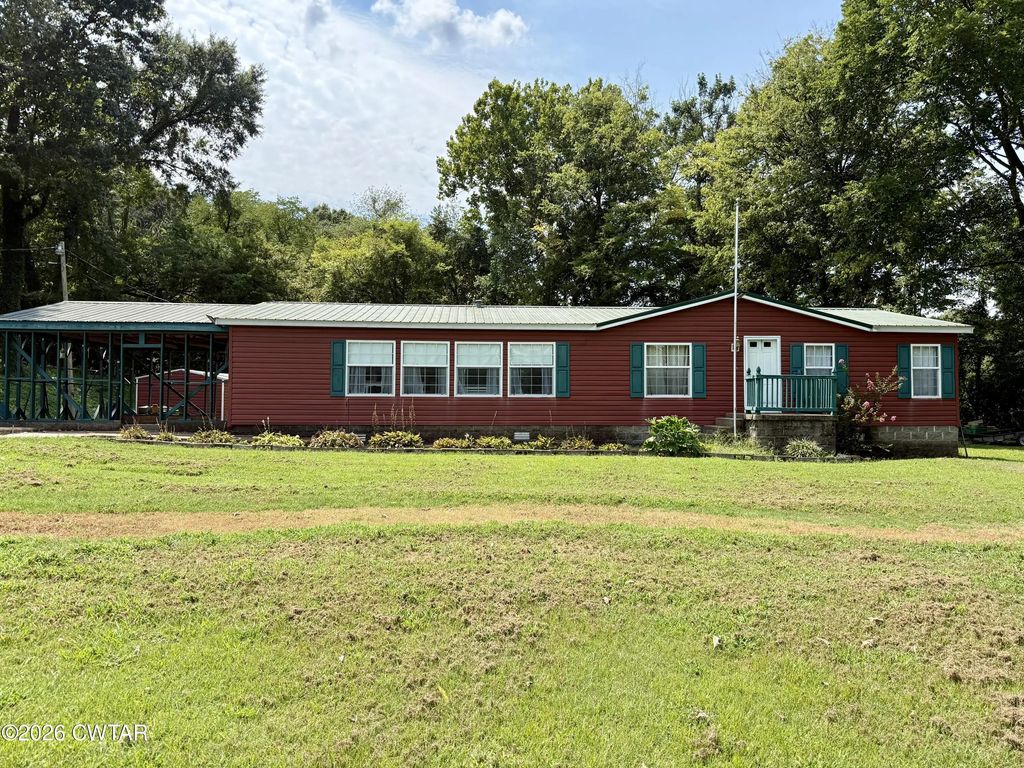 915 Don Hurley Road, Dyersburg