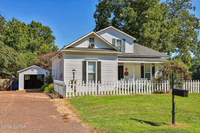 414 W Knox Street, Rutherford