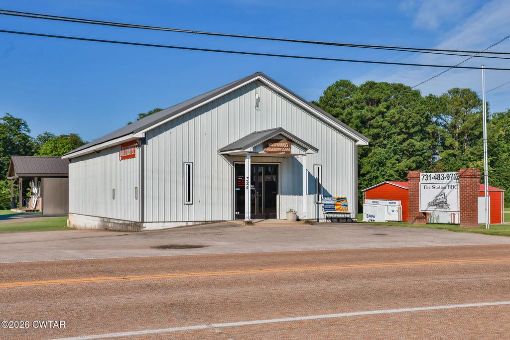 324 N Main Street, Dyer