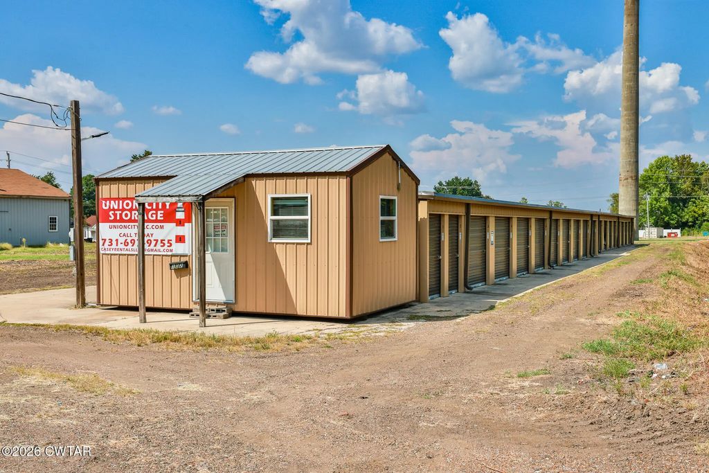 102 E Gibbs Street, Union City