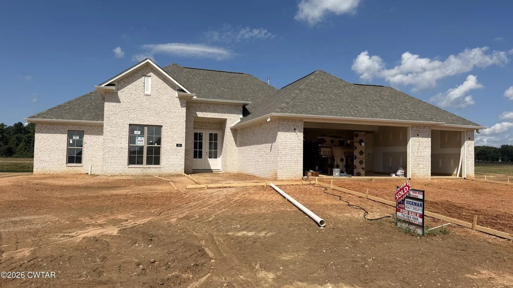 145 Brookside Drive, Medina