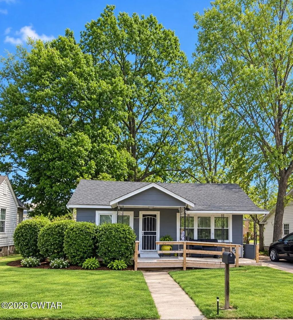 103 Griffin Street, Jackson