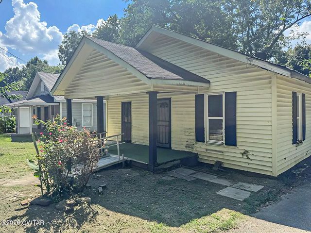 715 N 20th Avenue, Humboldt