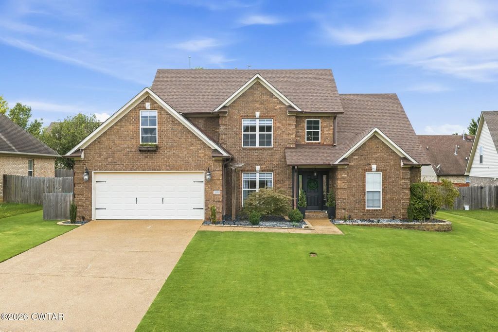 109 Hidden Creek Cove, Medina