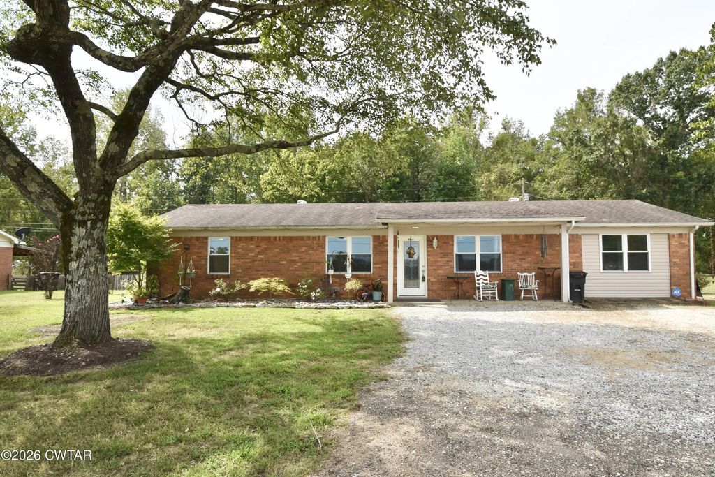 161 Highway 152, Medina