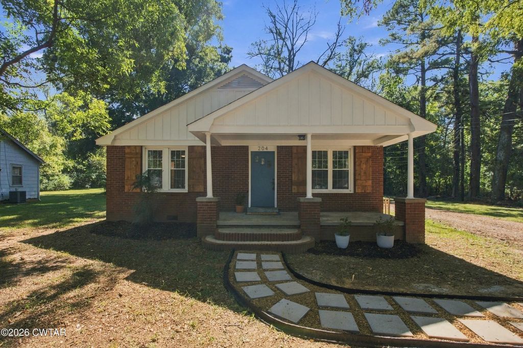 204 Bolivar Highway, Jackson