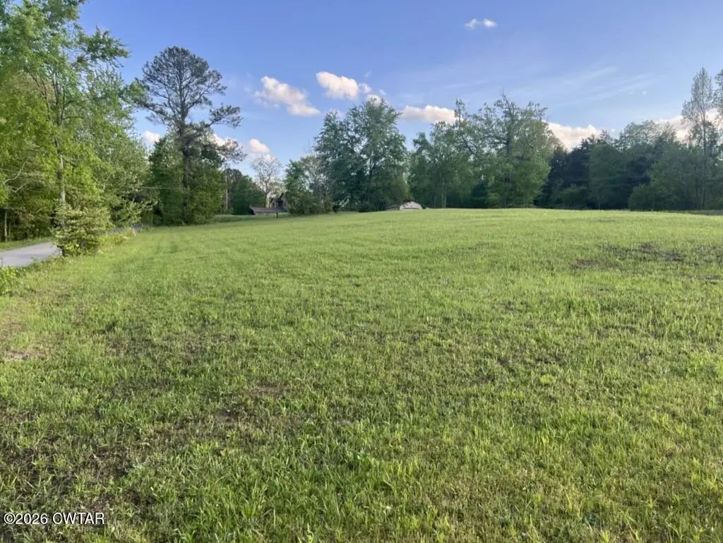 130 Hidden Acres Road, Paris