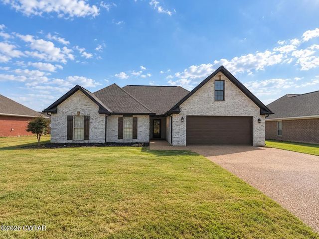 531 Summit Drive, Medina