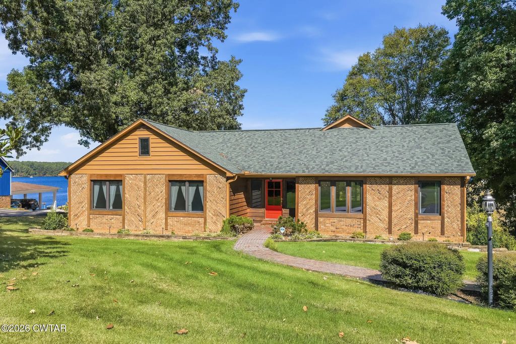 116 Scenic Circle, Lexington