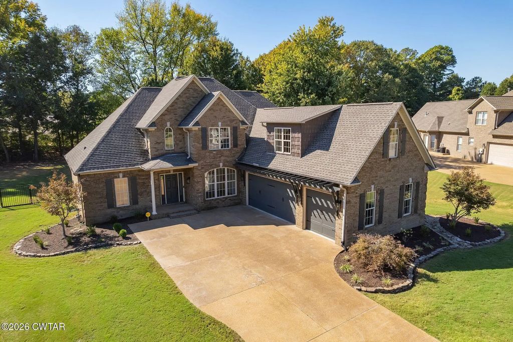 120 Forest Lake Drive, Humboldt