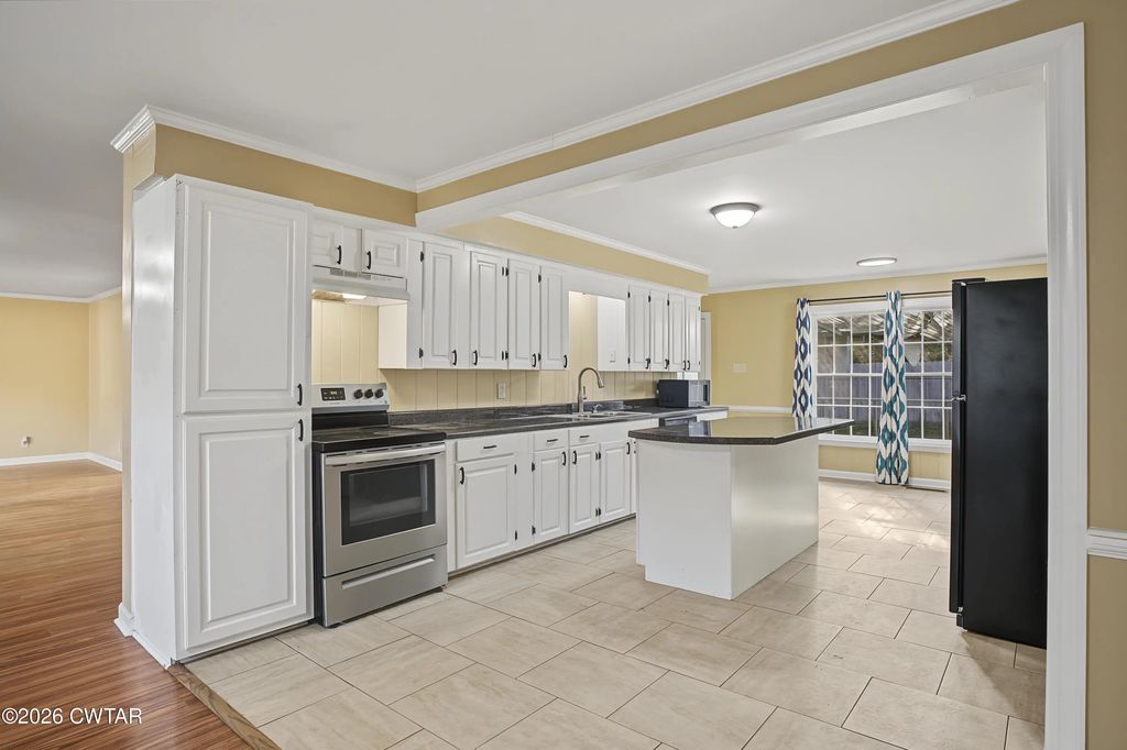 111 Rooks Drive, Brownsville