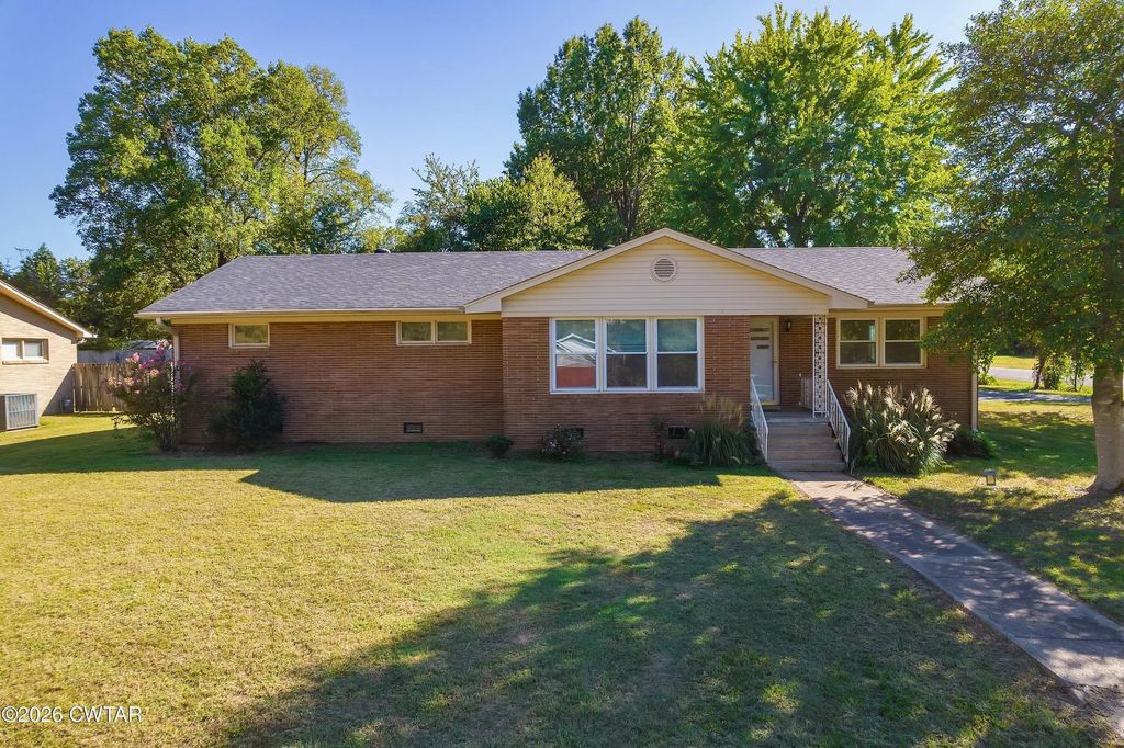46 Sherwood Drive, Jackson