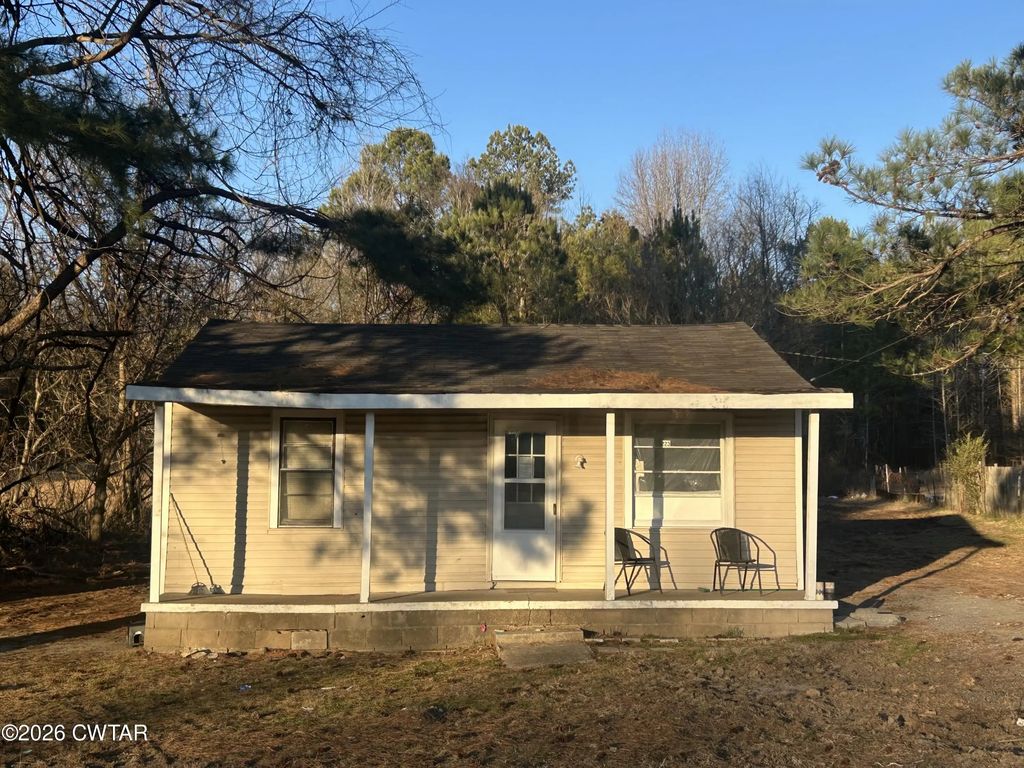 223 Spring Creek Law Road, Jackson