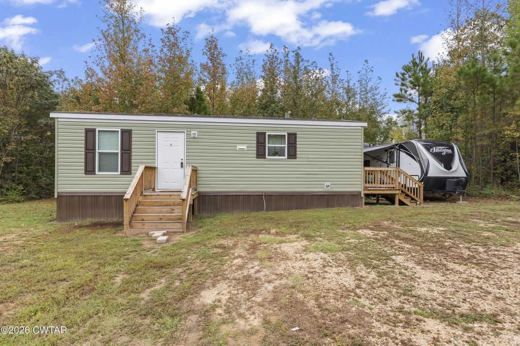 920 Barker Road, Atwood