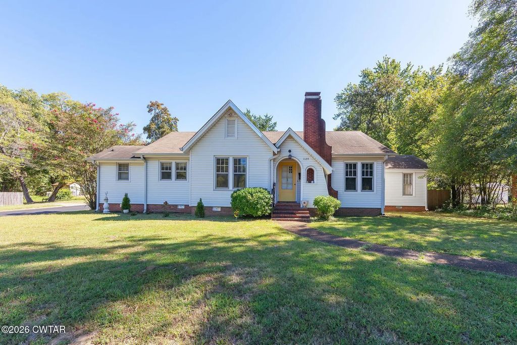 1120 Campbell Street, Jackson