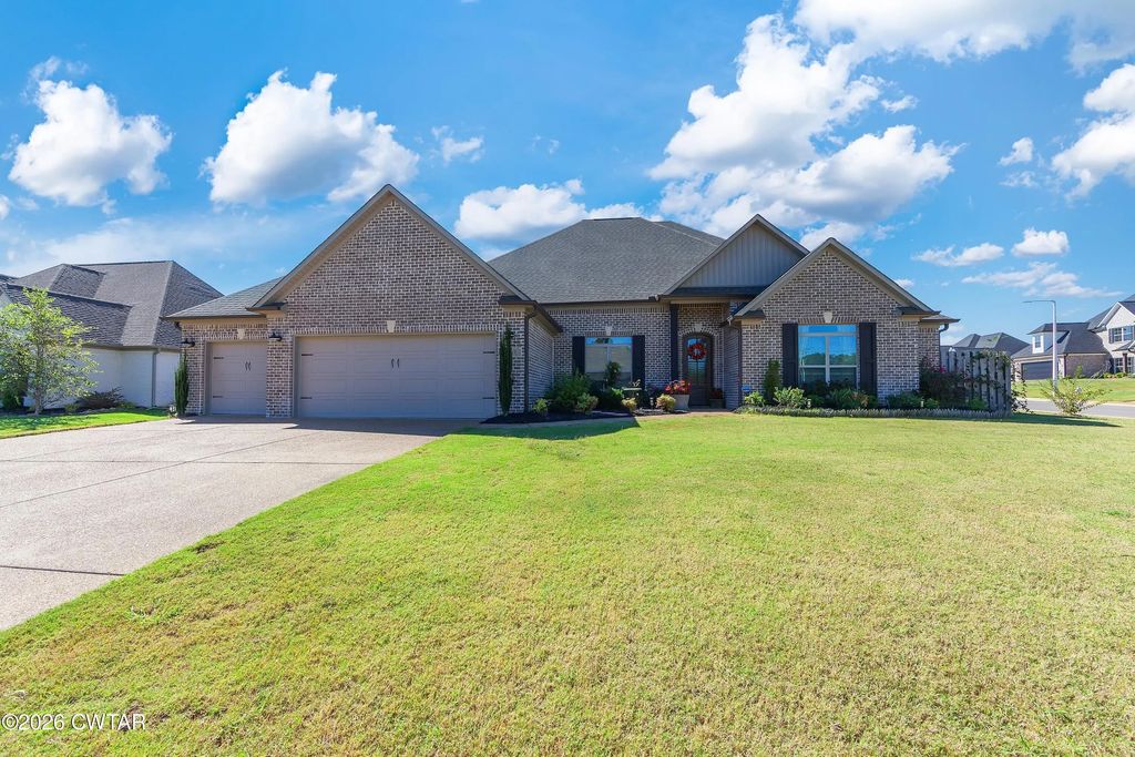 7 Papillon Cove, Jackson