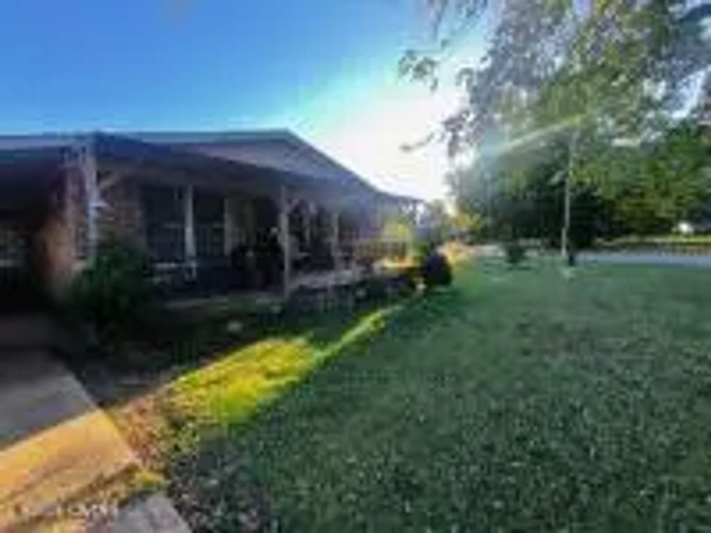 302 Mathis Avenue, Obion