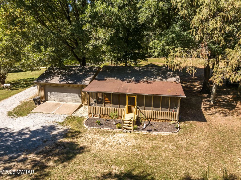 399 River Bend Road, Brownsville