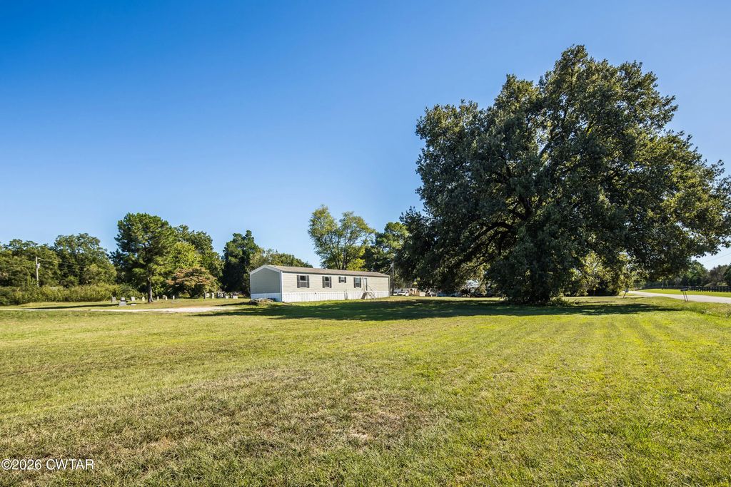 61 Bolding Road, Bells