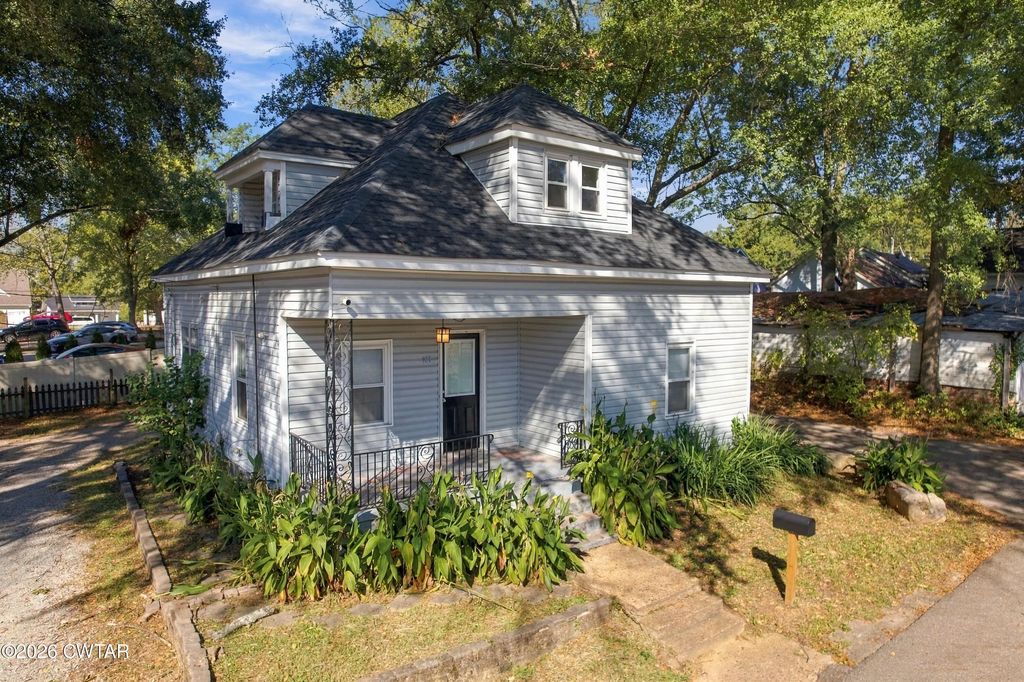 109 Weir Street, Jackson