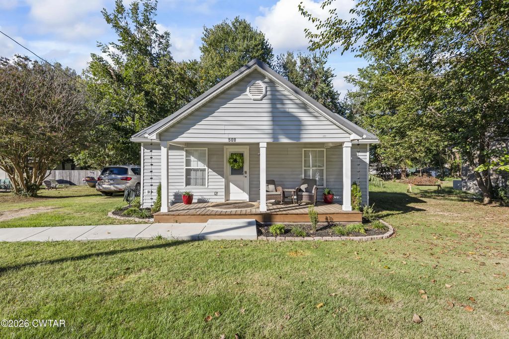 508 E Church Street, Medina