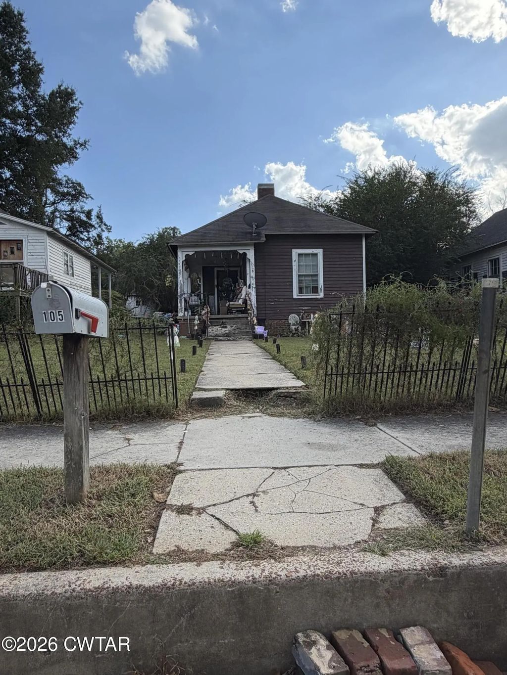 105 4th Street, Jackson