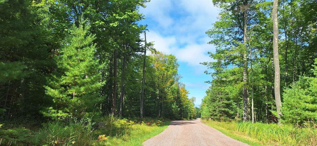 Lot 2, Block 2 Raspberry Trl, La Pointe