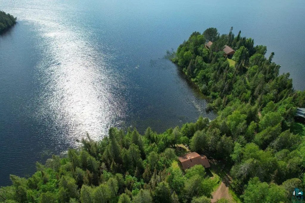 395 Two Mile Rd, Lutsen