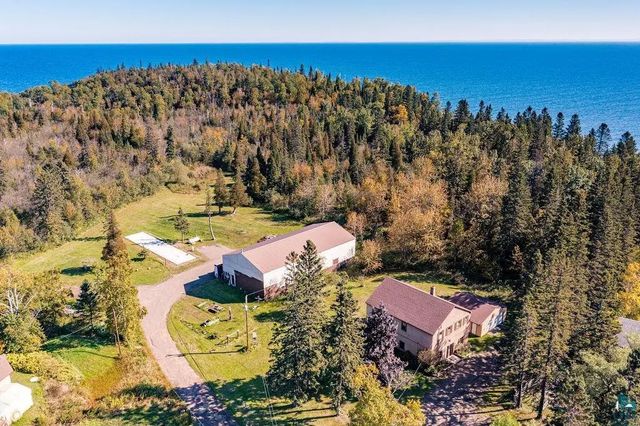 4892 Hwy 61 N, Beaver Bay