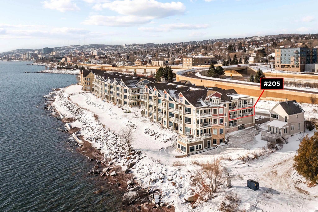 2126- L205 Water St L205, Duluth