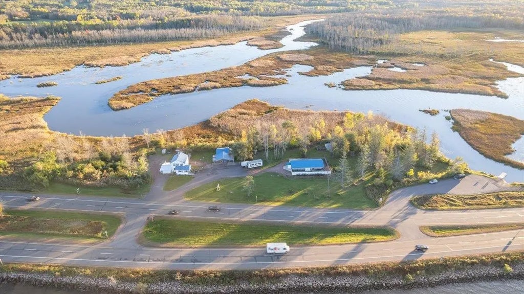 30995 Us Highway 2, Ashland