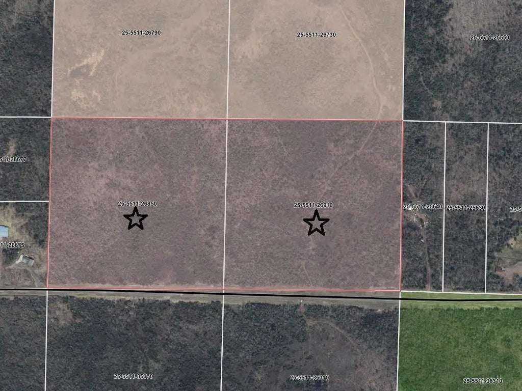 1025 Wales Rd, Two Harbors