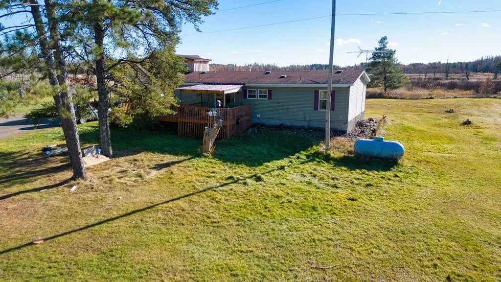 3932 Hwy 100, Aurora