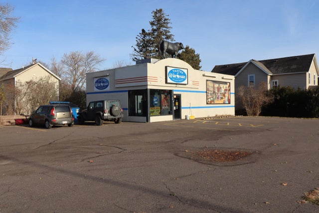 601 Lake Shore Dr E, Ashland