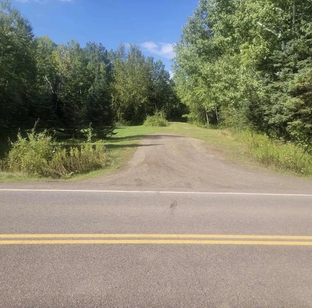 5377 Mcquade Rd, Duluth