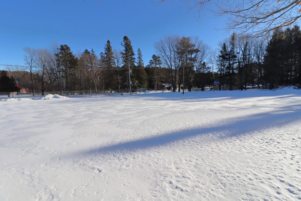 545xx County Hwy D, Grand View