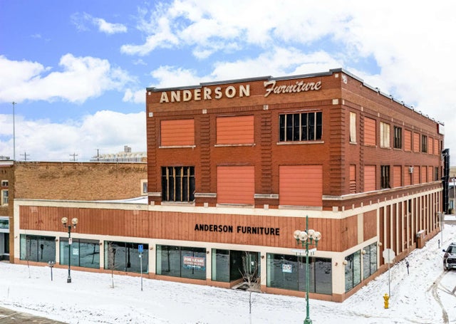 2030-32 W Superior St, Duluth