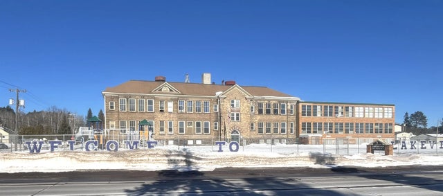 155 W Central Entrance, Duluth