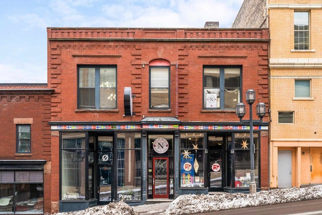 21 N Lake Ave, Duluth