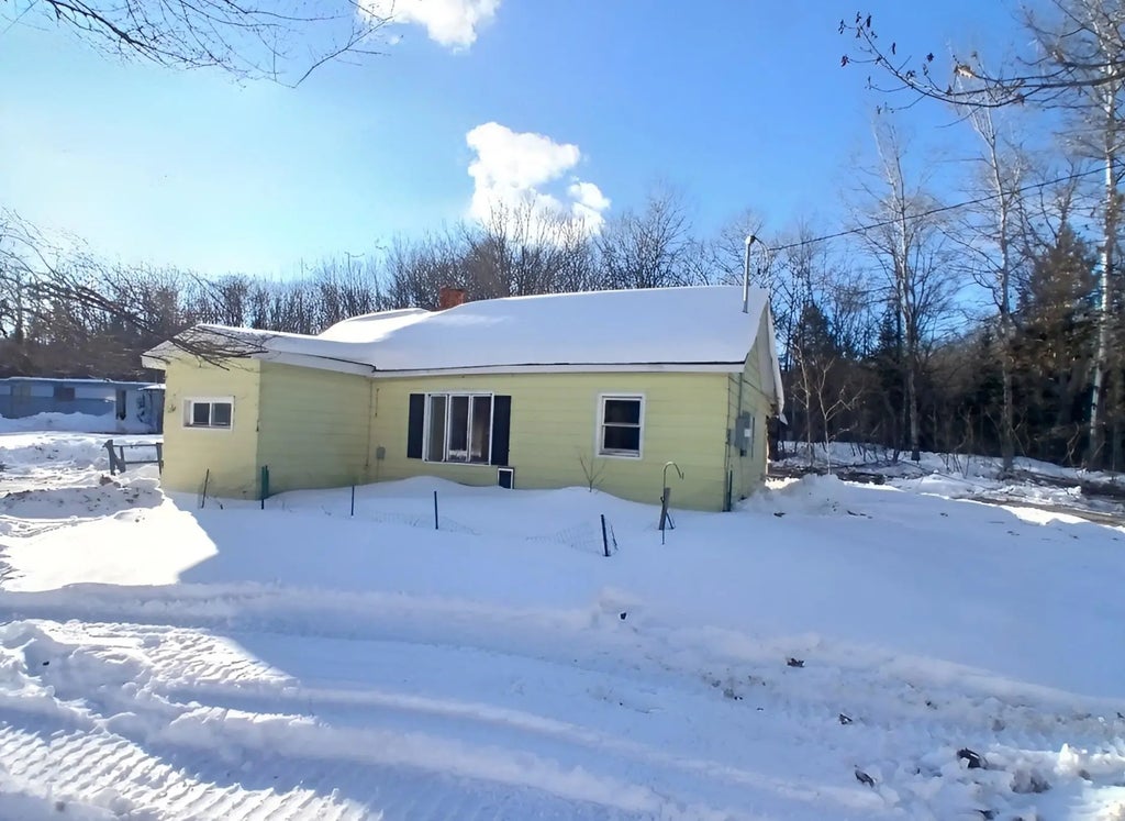 87765 Hwy 13, Bayfield