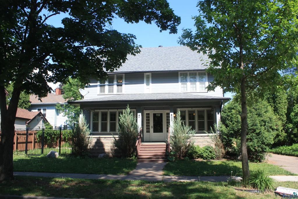 415 3rd Ave, Eau Claire