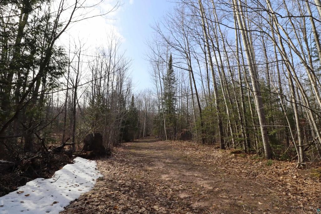 36807 County Hwy J, Bayfield